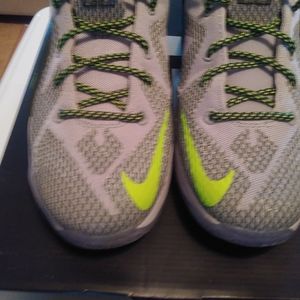 Lebron James The Twelve XII (GS)